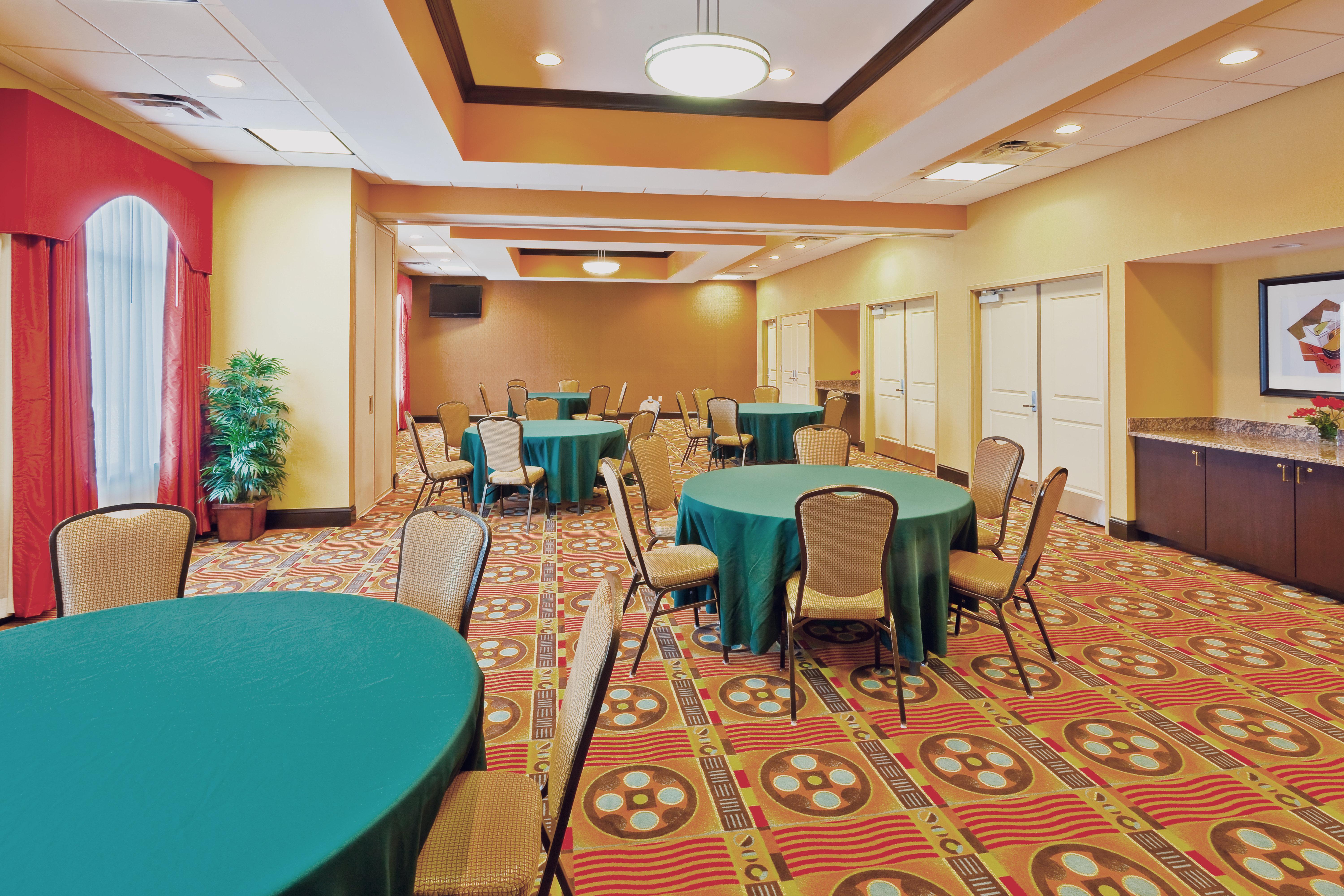 Holiday Inn Express Nashville-Opryland By Ihg Exterior foto