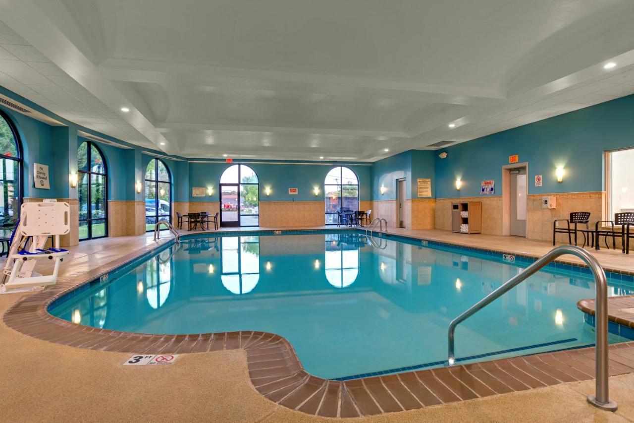 Holiday Inn Express Nashville-Opryland By Ihg Exterior foto